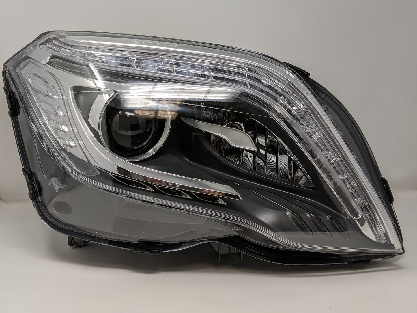 2013-2015 Mercedes GLK250 LED Aftermarket Headlights