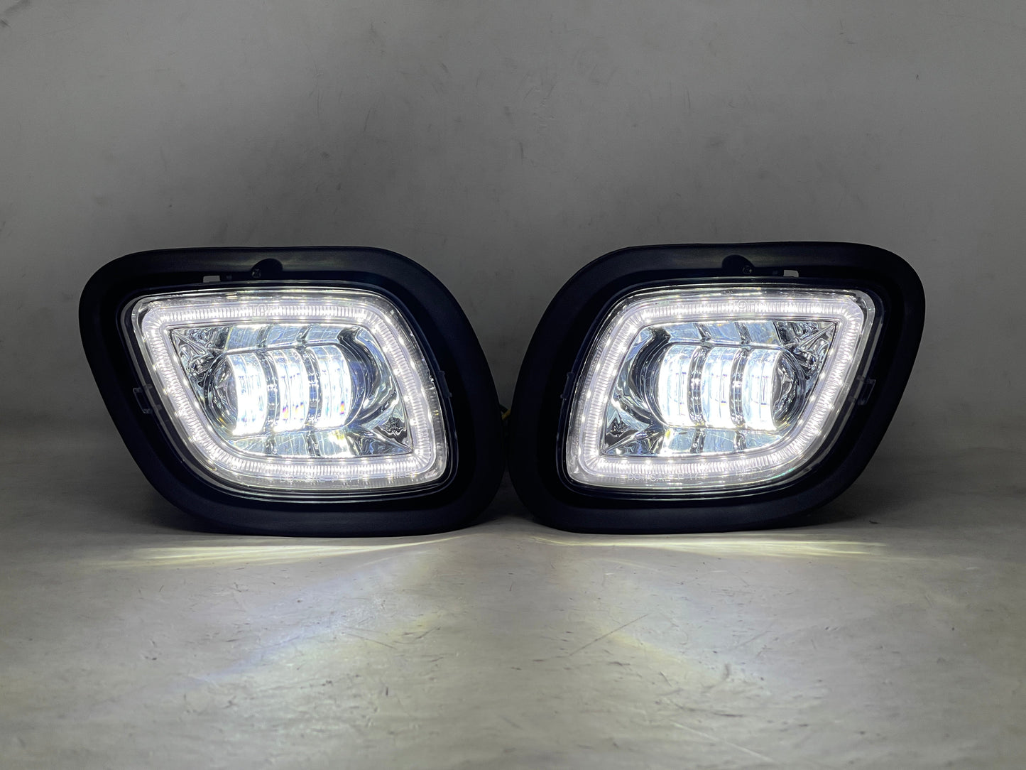 2008-2017 Freightliner Cascadia LED Aftermarket Fog Lights