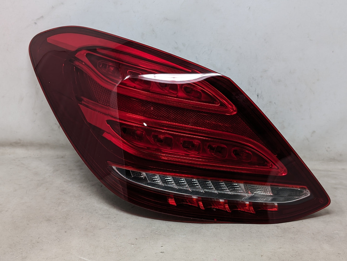 2015-2018 Mercedes W205 (C-Class) LED Aftermarket Tail Lights