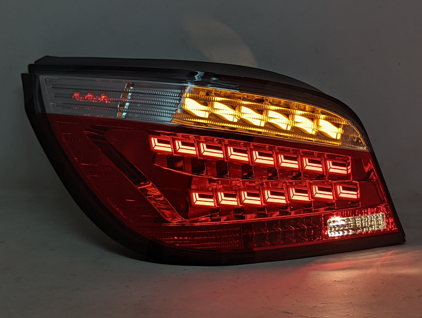 Luces traseras OLED del mercado de accesorios BMW E60 (Serie 5) 2004-2007 