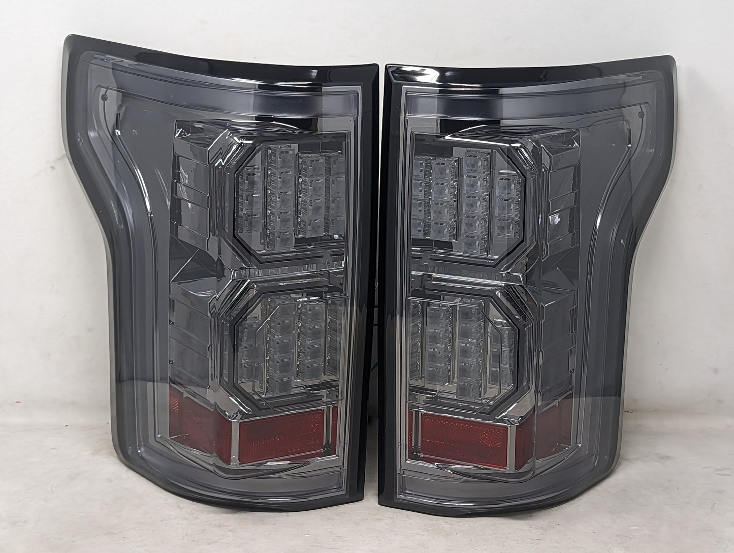 Luces traseras LED ahumadas para Ford F150 2015-2017 